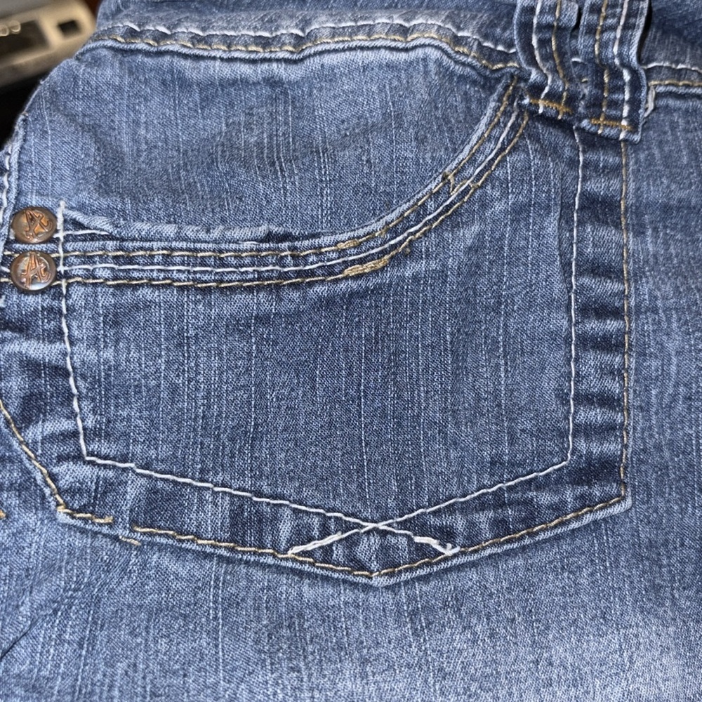 Angels Jeans Blue Denim Shorts Size 16 Button Fly Pockets Distressed Wash ARH - Picture 5 of 6